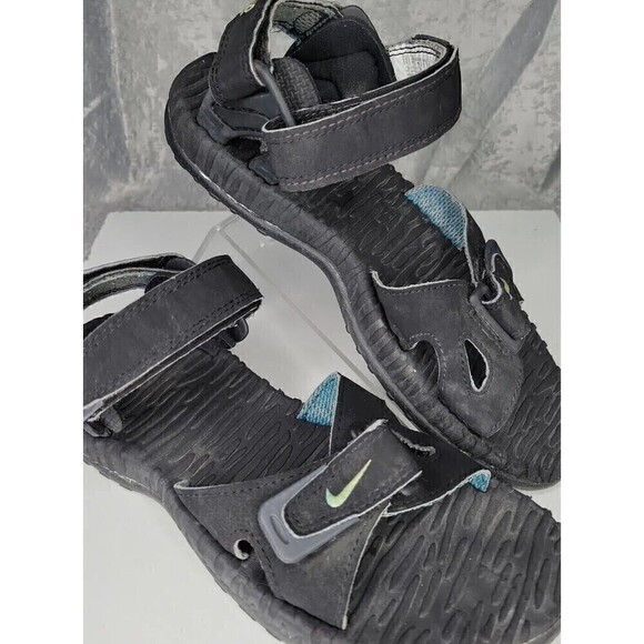 Women's VTG Nike ACG Air Deschutz Sport Sandals Size 10 Black 190029 041 00 EUC - Picture 1 of 16
